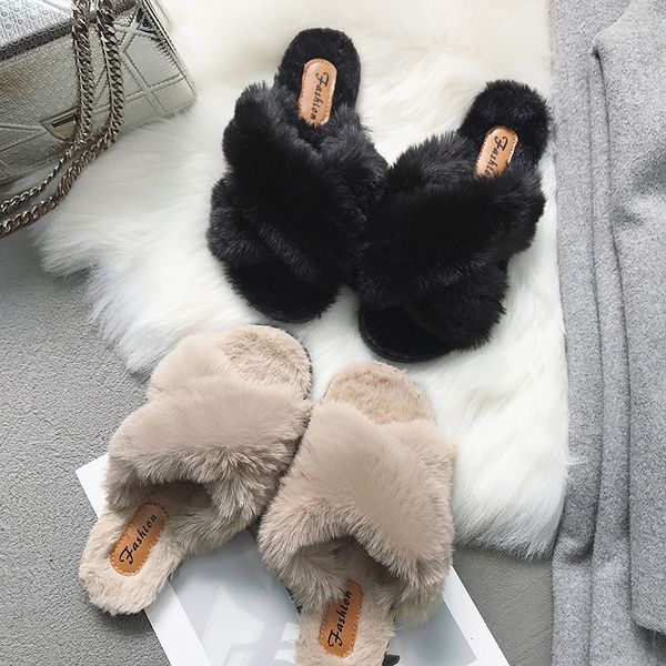 plush shoes women autumn and winter 2019 new korean version allaround wear flat bottom fashion cross plush slippers women, Black
plush shoes women autumn and winter 2019 new korean version allaround wear flat bottom fashion cross plush slippers women, Black