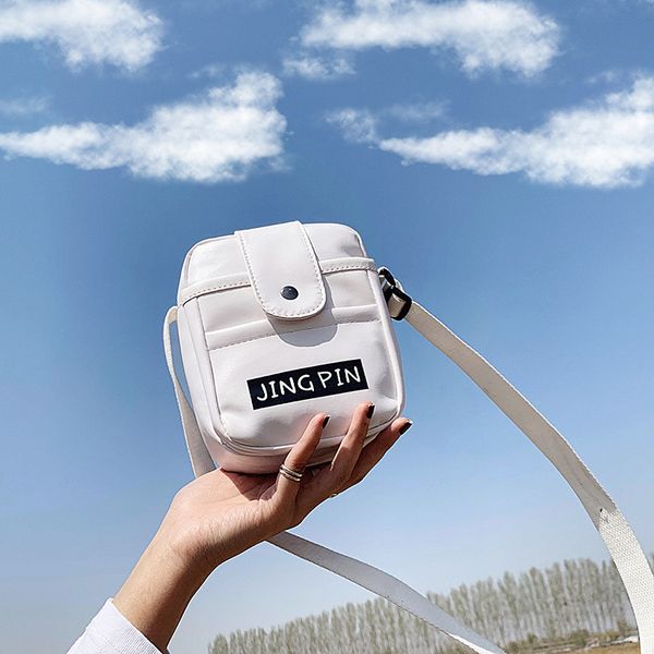 tiaodi bag 2020 women's mobile phone bag texture pu single shoulder messenger korean version versatile small messenger
tiaodi bag 2020 women's mobile phone bag texture pu single shoulder messenger korean version versatile small messenger