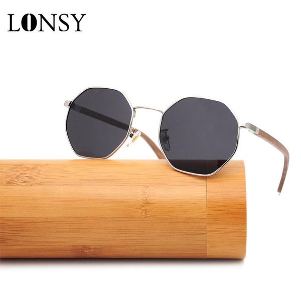lonsy 2020 vintage polarized wooden bamboo sunglasses women brand designer retro original sun glasses for female with case free, White;black
lonsy 2020 vintage polarized wooden bamboo sunglasses women brand designer retro original sun glasses for female with case free, White;black