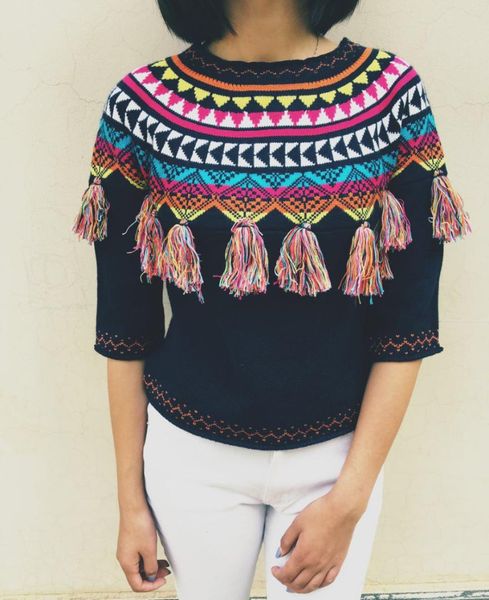 2019 spring short sweater women vintage loose pullover short sleeve tassel cloak for female, Black
2019 spring short sweater women vintage loose pullover short sleeve tassel cloak for female, Black