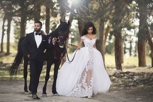 2019 lace appliqued off shoulder wedding dress with detachable train elegant sweep train princess beach boho bohemian plus szie bridal gown, White
2019 lace appliqued off shoulder wedding dress with detachable train elegant sweep train princess beach boho bohemian plus szie bridal gown, White
