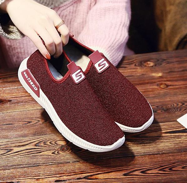 luxury designer 2019 classic fashion new women's shoes women's one foot casual shoes hiking running shoes ing, Black
luxury designer 2019 classic fashion new women's shoes women's one foot casual shoes hiking running shoes ing, Black