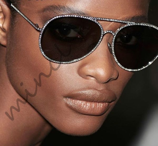 sunglasses women brand diamond pilot female transparent frame handmade rhinestone sun glasses for woman fml, White;black
sunglasses women brand diamond pilot female transparent frame handmade rhinestone sun glasses for woman fml, White;black