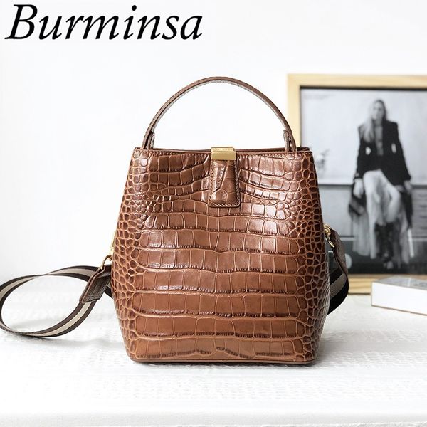 crocodile genuine leather bucket shoulder bags women wide strap small design handbags ladies messenger bag t200322
crocodile genuine leather bucket shoulder bags women wide strap small design handbags ladies messenger bag t200322