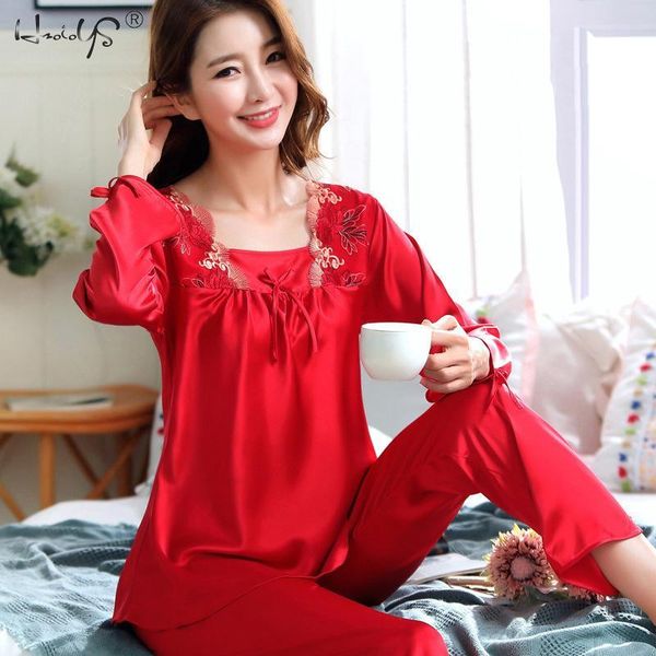 2019 autumn women ladies flower lace satin silk pajamas sets long sleeve +pants sleepwear mujer nightwear pyjama femme, Black;red
2019 autumn women ladies flower lace satin silk pajamas sets long sleeve +pants sleepwear mujer nightwear pyjama femme, Black;red