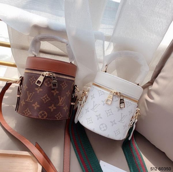 designer-marmont velvet bags handbags women famous brands shoulder bag sylvie designer luxury handbags purses chain fashion crossbody bag
designer-marmont velvet bags handbags women famous brands shoulder bag sylvie designer luxury handbags purses chain fashion crossbody bag