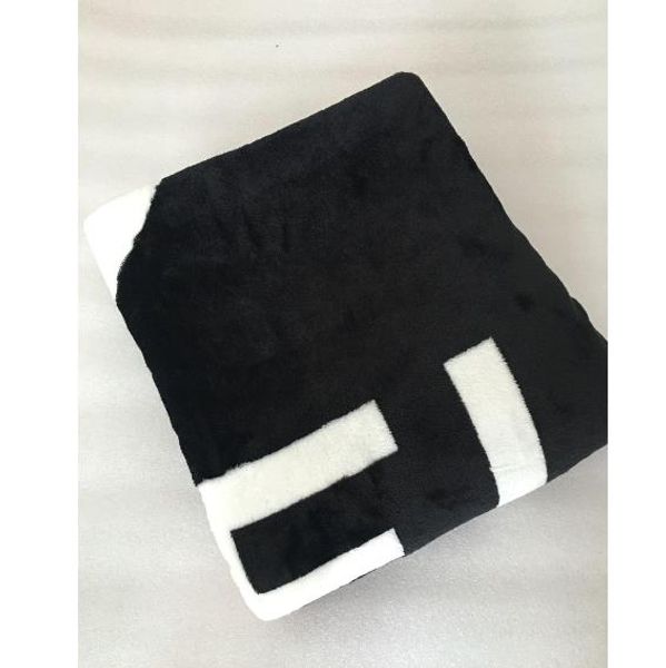 Luxury pattern black blanket 130x150cm 150x200cm flannel material with du t bag brand cc tyle logo for travel home office nap blanket
Luxury pattern black blanket 130x150cm 150x200cm flannel material with du t bag brand cc tyle logo for travel home office nap blanket