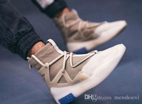 Новый Страх Божий 1 Овсяное баскетбольных кроссовок Jerry Lorenzo Струнный Овсяная Тан Hue трикотажные Bootie Верхние Мужчины Спортивные кроссовки
Новый Страх Божий 1 Овсяное баскетбольных кроссовок Jerry Lorenzo Струнный Овсяная Тан Hue трикотажные Bootie Верхние Мужчины Спортивные кроссовки