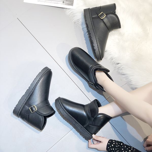 new keep warm boots women's fashion rain pu ankle waterproof boots flat heel round head shoes leather botas mujer u11-74, Black
new keep warm boots women's fashion rain pu ankle waterproof boots flat heel round head shoes leather botas mujer u11-74, Black