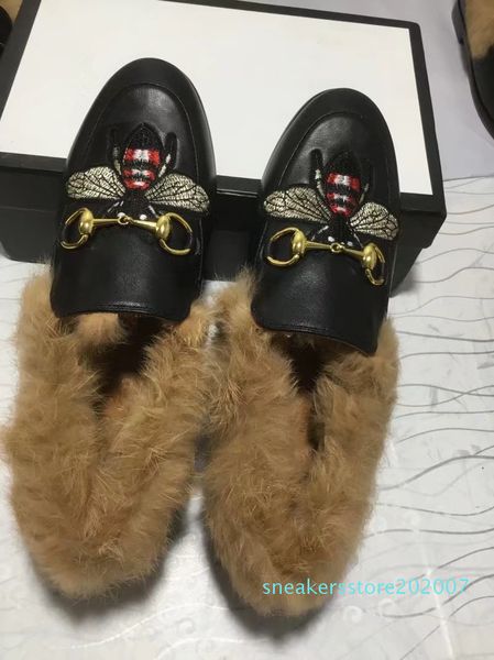 new designer womens mens genuine leather velvet loafers with fur horsenbit men ladies luxury winter flats shoes many styles eur34-45 s07
new designer womens mens genuine leather velvet loafers with fur horsenbit men ladies luxury winter flats shoes many styles eur34-45 s07