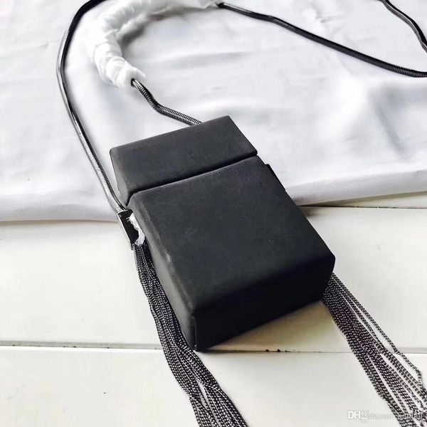 bag designer bags single luxury 19 chain cigarette 520118 tassels inclined shoulder 2018 brand fashion famous women handbags crossbody waist
bag designer bags single luxury 19 chain cigarette 520118 tassels inclined shoulder 2018 brand fashion famous women handbags crossbody waist