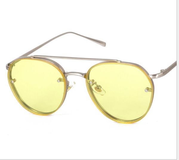 fashion sunglasses marine film ladies sunglasses men's street shooting wild tide glasses, White;black
fashion sunglasses marine film ladies sunglasses men's street shooting wild tide glasses, White;black