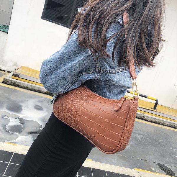 small bag 2020 spring summer new style retro crocodile pattern retro armpit bag baguette carrying women's
small bag 2020 spring summer new style retro crocodile pattern retro armpit bag baguette carrying women's