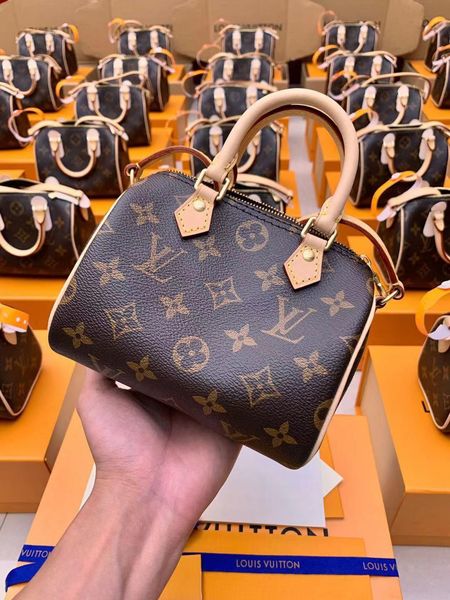 women's shoulder bags handbag clutch crossbody bag european and american handbags shopping bag model m61252 16x11x9cm
women's shoulder bags handbag clutch crossbody bag european and american handbags shopping bag model m61252 16x11x9cm