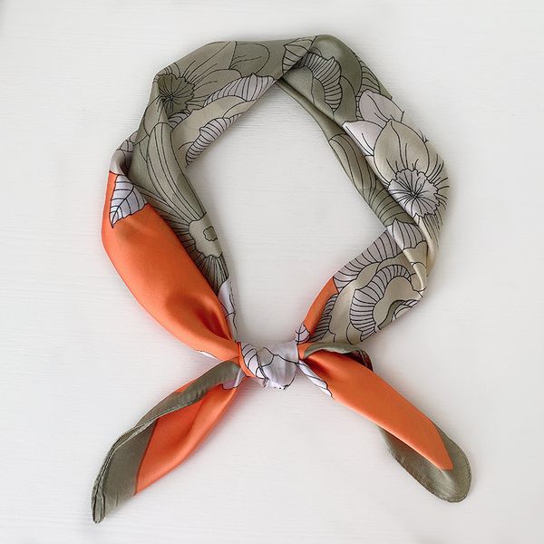 Free Shipping 70cm Silk Scarf Women 2020 New Small Square Scarves Elegant Floral Print Casual Decoration Scarf Bag Ribbon
Free Shipping 70cm Silk Scarf Women 2020 New Small Square Scarves Elegant Floral Print Casual Decoration Scarf Bag Ribbon