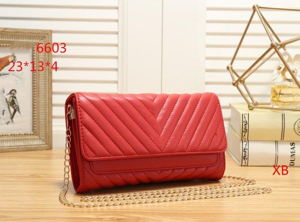2020new stripe pattern fashionable lady's name brand shoulder bag, 6 kinds of beautiful colors are available, high quality
2020new stripe pattern fashionable lady's name brand shoulder bag, 6 kinds of beautiful colors are available, high quality