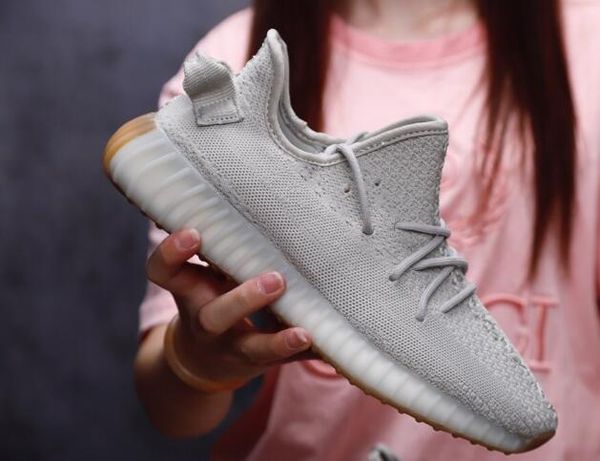 2020 peppermint green cream sesame grey limited knitting meshes shoes outdoor shoes women men shoes size 36-47
2020 peppermint green cream sesame grey limited knitting meshes shoes outdoor shoes women men shoes size 36-47