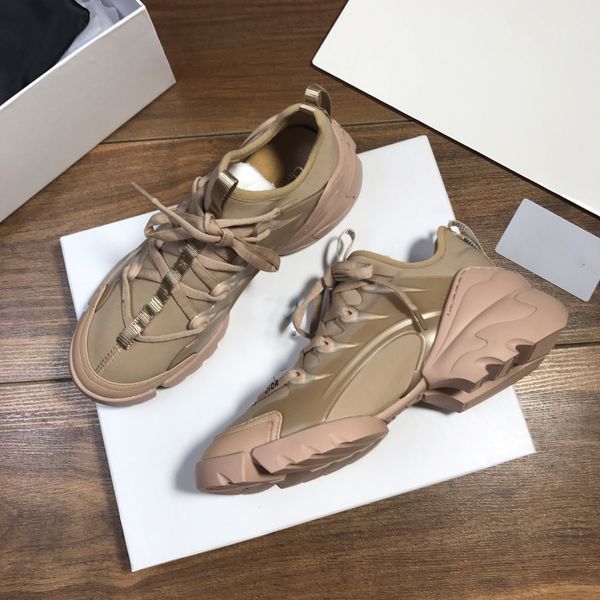 2020 new arrive designeroutdoor shoes mens womensdesignerruning shoes fashion skate brandshoes 20022602d
2020 new arrive designeroutdoor shoes mens womensdesignerruning shoes fashion skate brandshoes 20022602d
