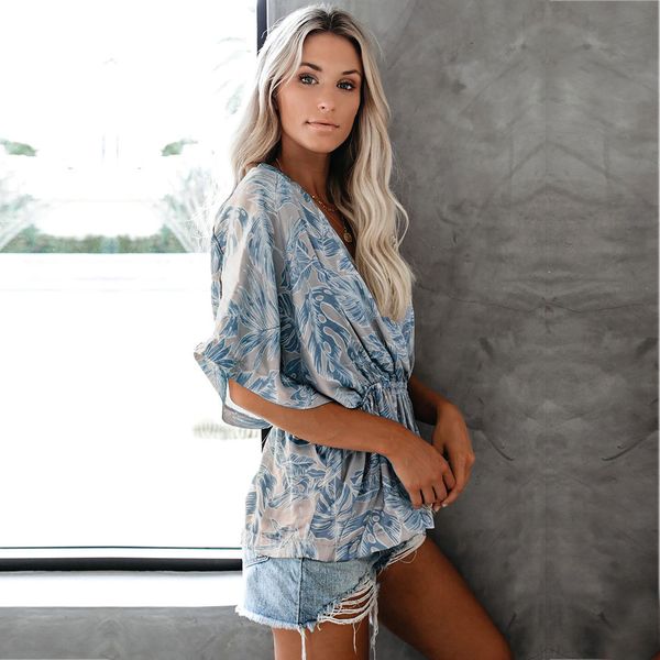 new fashion printing t shirt women v-neck splicing t-shirt female half sleeve sy253172
new fashion printing t shirt women v-neck splicing t-shirt female half sleeve sy253172