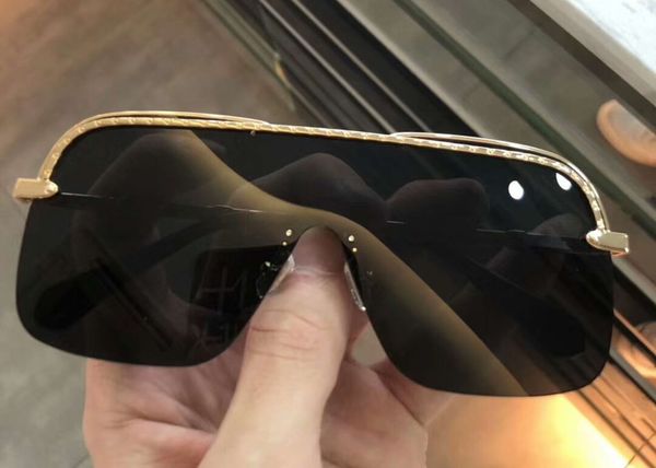 rectangle sunglasses metal gold frame black shaded sonnenbrille gafa de sol sunglasses for men shades new with box, White;black
rectangle sunglasses metal gold frame black shaded sonnenbrille gafa de sol sunglasses for men shades new with box, White;black