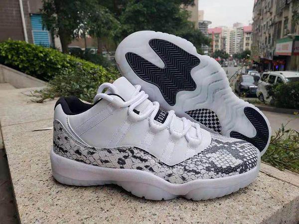 11 low snakeskin men casual shoes white black 11s snake skin trainer mens athletic designer shoes
11 low snakeskin men casual shoes white black 11s snake skin trainer mens athletic designer shoes