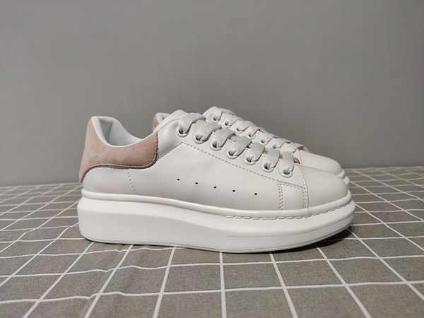 2020 new luxury designer brand super large white shoe powder velvet platform shoes brand platform leather leisure sports shoe super star sho, Black
2020 new luxury designer brand super large white shoe powder velvet platform shoes brand platform leather leisure sports shoe super star sho, Black