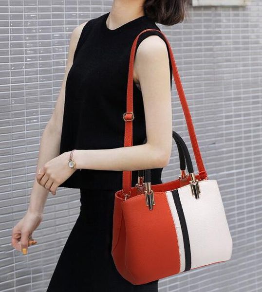 2020 one - shoulder cross bag elegant and simple fashion lady handbag color female versatile casual large capacity
2020 one - shoulder cross bag elegant and simple fashion lady handbag color female versatile casual large capacity