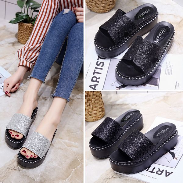 2019 balitu women's summer fashion casual low heel sponge bottom ladies outer wear slippers high quality, Black
2019 balitu women's summer fashion casual low heel sponge bottom ladies outer wear slippers high quality, Black