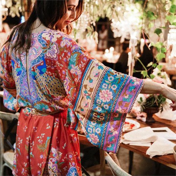 wholesale-jastie floral printed kimono romper casual beach women playsuits 2018 summer hippie chic boho romper back cutout jumpsuits, Black;white
wholesale-jastie floral printed kimono romper casual beach women playsuits 2018 summer hippie chic boho romper back cutout jumpsuits, Black;white