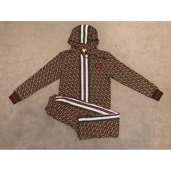 men luxury suit couplesuit designer tracksuits for mens 2019 men women brand letter print striped hoodie pant sport style tracksuit 01, Gray
men luxury suit couplesuit designer tracksuits for mens 2019 men women brand letter print striped hoodie pant sport style tracksuit 01, Gray
