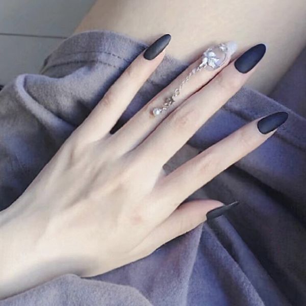 24pcs/boxed simple atmosphere fashiontrend black silver bird fake nail finished products press on nails with glue for girls diy, Red;gold
24pcs/boxed simple atmosphere fashiontrend black silver bird fake nail finished products press on nails with glue for girls diy, Red;gold
