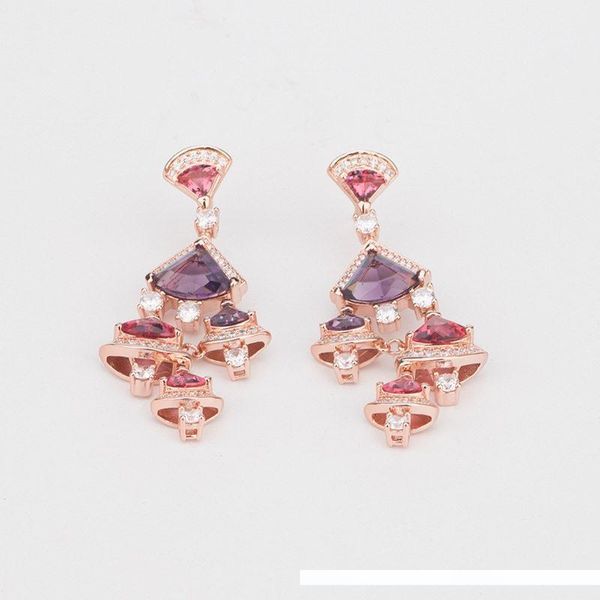 designer classic wedding earrings womens luxury charm earring girls rose dangle earrings fine fashion jewelry party gift
designer classic wedding earrings womens luxury charm earring girls rose dangle earrings fine fashion jewelry party gift