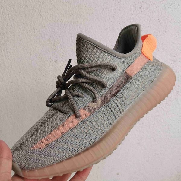 brand luxury designer men women v2 zebra static cream sesame kanye west og clay true form hyperspace 3m wave runner mens shoes
brand luxury designer men women v2 zebra static cream sesame kanye west og clay true form hyperspace 3m wave runner mens shoes