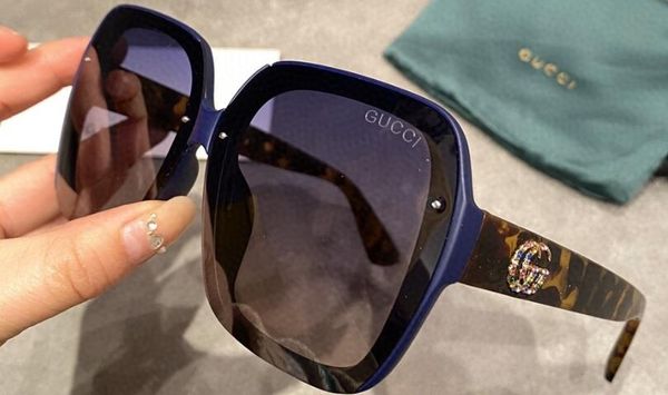 2020 new sunglasses to reduce the burden of strong light, radiation, travel with, Black
2020 new sunglasses to reduce the burden of strong light, radiation, travel with, Black