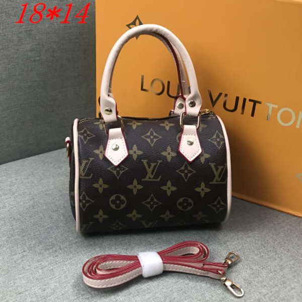 111 women design waist bag crossbody bag luxury fanny pack outdoor brand shoulder bags message bags b102680k
111 women design waist bag crossbody bag luxury fanny pack outdoor brand shoulder bags message bags b102680k