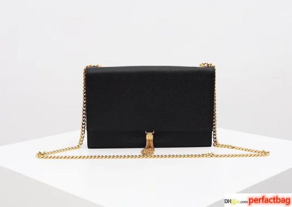 classical designer handbags women shoulder 24cm handbag purse nice handbag purse clutch fanny bag
classical designer handbags women shoulder 24cm handbag purse nice handbag purse clutch fanny bag