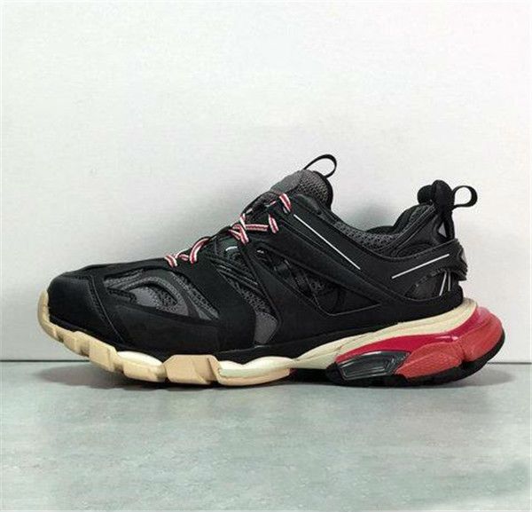 2019 wholesale 3.0 tess paris track men gomma maille black for women triple s clunky sneaker running shoes designer dad shoes
2019 wholesale 3.0 tess paris track men gomma maille black for women triple s clunky sneaker running shoes designer dad shoes