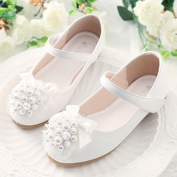 new flower children girls leather shoes for little girls kids korean pearls beading princess baby casual dance single shoes new, Black;grey
new flower children girls leather shoes for little girls kids korean pearls beading princess baby casual dance single shoes new, Black;grey