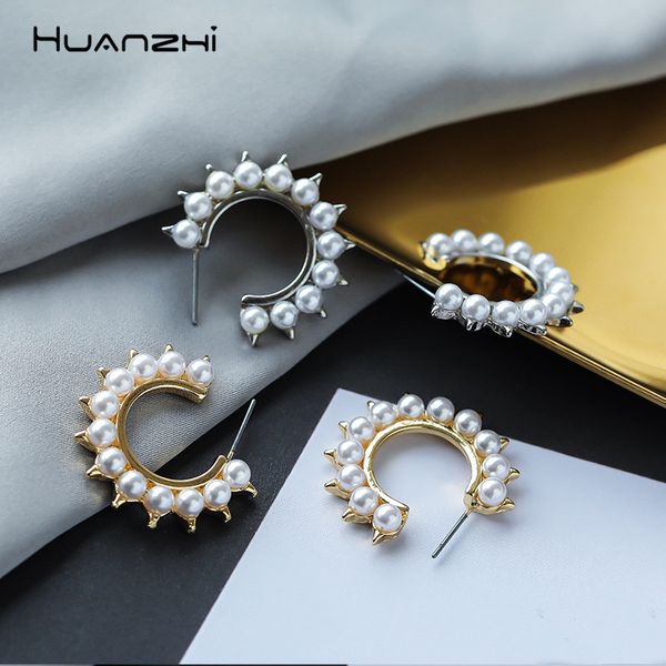 huanzhi 2019 c shape imitation pearls metal tip exaggeration personality metal drop earrings for women girl party travel jewelry, Golden;silver
huanzhi 2019 c shape imitation pearls metal tip exaggeration personality metal drop earrings for women girl party travel jewelry, Golden;silver