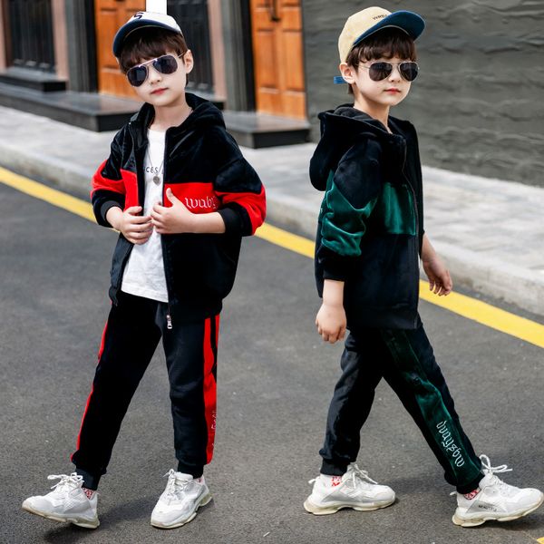 2 sets boys winter clothes autumn and winter suit new children's jacket sports trousers gold velvet sports sweater plus velvet thick co, White
2 sets boys winter clothes autumn and winter suit new children's jacket sports trousers gold velvet sports sweater plus velvet thick co, White