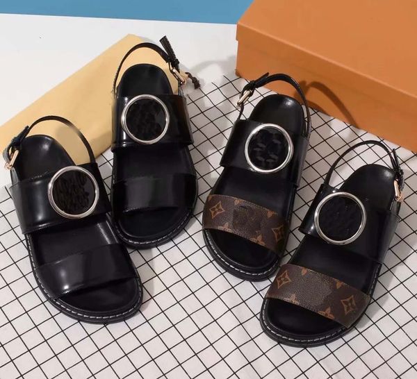 women popular leather sandal striking gladiator style designer leather outsole perfect flat size 35-40 with box l01, Black
women popular leather sandal striking gladiator style designer leather outsole perfect flat size 35-40 with box l01, Black