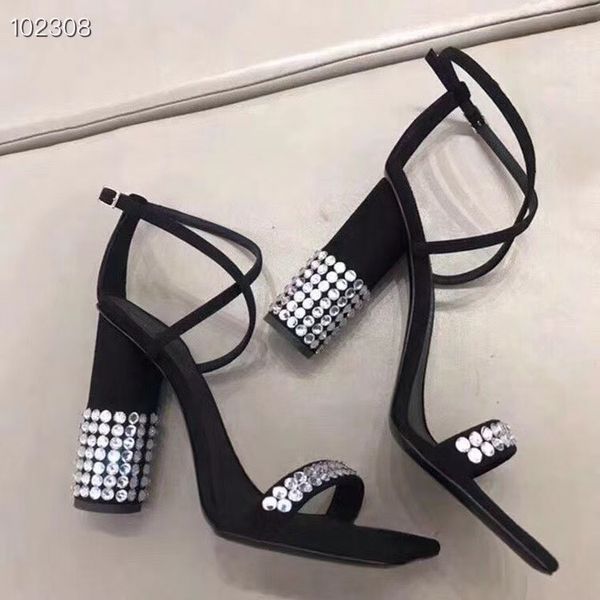 black patent leather rhinestones heel fashion bridal wedding shoes fashion eden high heel women party evening party dress shoes 9cm heel
black patent leather rhinestones heel fashion bridal wedding shoes fashion eden high heel women party evening party dress shoes 9cm heel