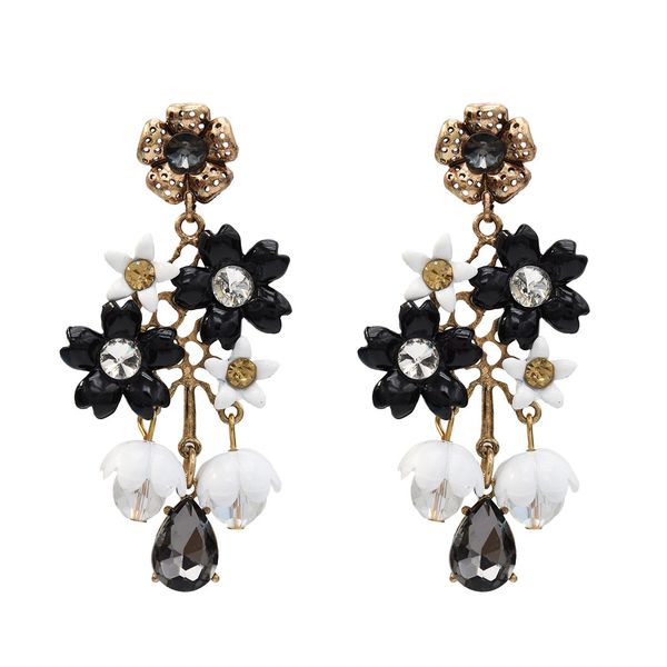 vintage gold alloy flower shape acrylic rhinestone drop earrings for women boho wedding party gift, Silver
vintage gold alloy flower shape acrylic rhinestone drop earrings for women boho wedding party gift, Silver