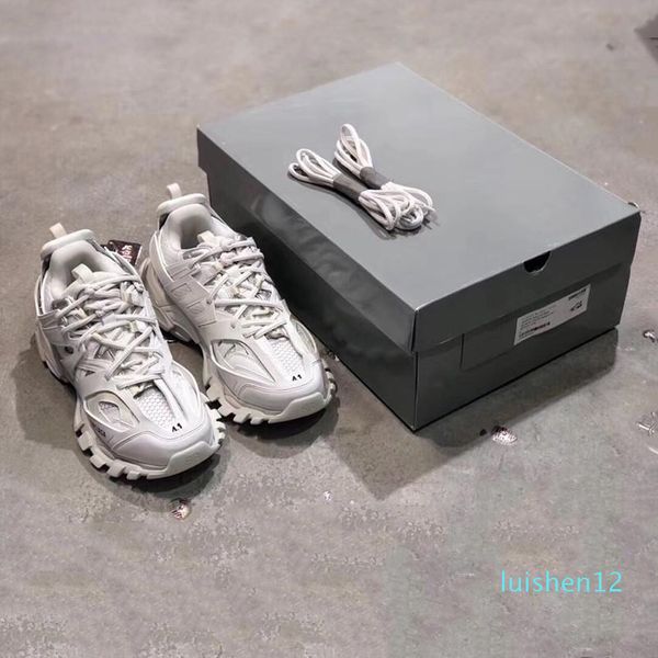 luxury designer casual shoes triple s track 3.0 brand grey orange yellow men women casual shoes platform sports sneakers l12, Black
luxury designer casual shoes triple s track 3.0 brand grey orange yellow men women casual shoes platform sports sneakers l12, Black