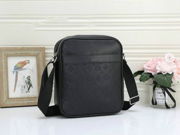 arrival designer bag fashion casual luxury shoulder bag simple zipper designer crossbody bag
arrival designer bag fashion casual luxury shoulder bag simple zipper designer crossbody bag