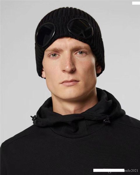 autumn winter cp c.p company two glasses goggles beanies men knitted skull caps outdoor hats women beanies gorros bonnets, Blue;gray
autumn winter cp c.p company two glasses goggles beanies men knitted skull caps outdoor hats women beanies gorros bonnets, Blue;gray