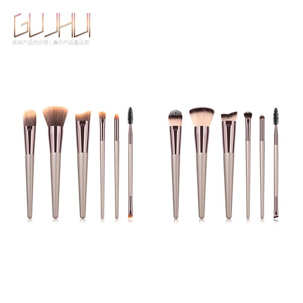 6 makeup brushes makeup tools gun color tricolour/brown hair flat head brush eye shadow brush high-end gujhui
6 makeup brushes makeup tools gun color tricolour/brown hair flat head brush eye shadow brush high-end gujhui