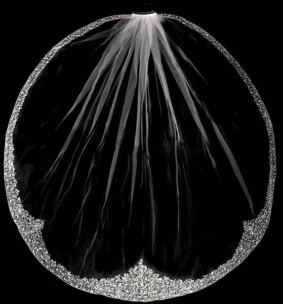 bling bling crystals white ivory 1t bridal wedding veils elbow fingertip bridal veils with comb customized, Black
bling bling crystals white ivory 1t bridal wedding veils elbow fingertip bridal veils with comb customized, Black