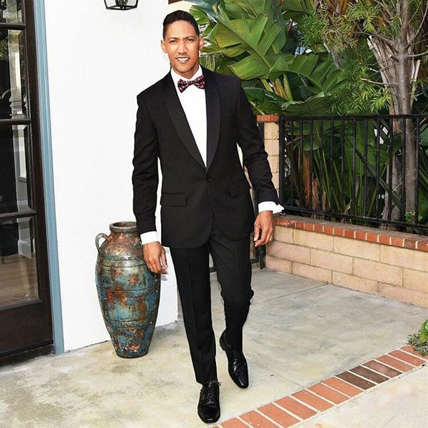 Formal Groom Tuxedos Slim Fit Men Suits for Wedding Man Items Black Groomsmen Blazer trajes de hombre Costume Homme 2Piece Terno Masculino
Formal Groom Tuxedos Slim Fit Men Suits for Wedding Man Items Black Groomsmen Blazer trajes de hombre Costume Homme 2Piece Terno Masculino