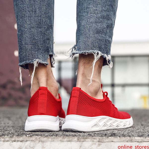 x33 man spring casual shoes breathable light men lace-up new women s leather shoes wild personality shoes fashion big size 39-46
x33 man spring casual shoes breathable light men lace-up new women s leather shoes wild personality shoes fashion big size 39-46